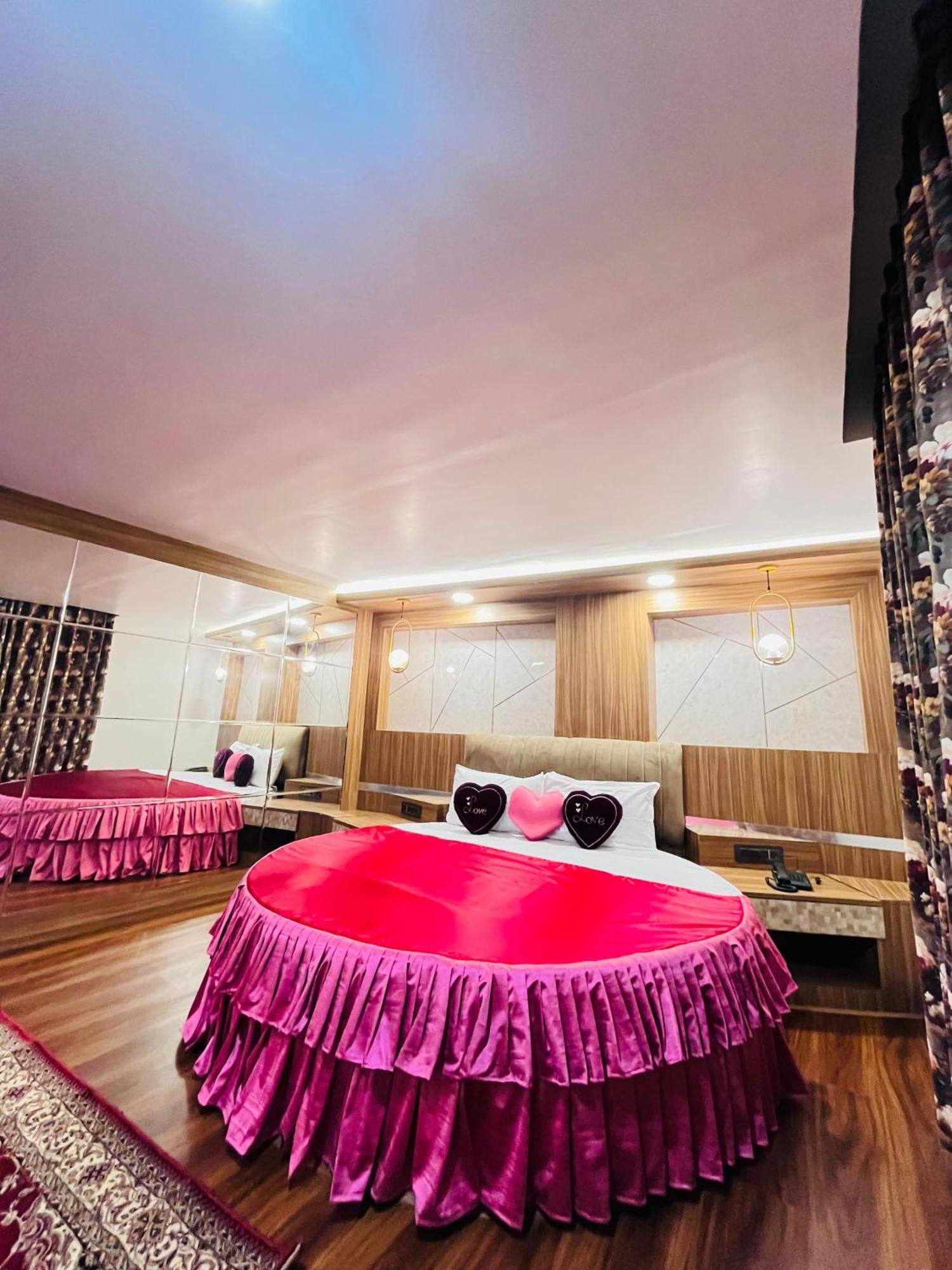 Hotel Broadway Boutique Mall Road Darjeeling - A Luxury Collection - Best Seller מראה חיצוני תמונה