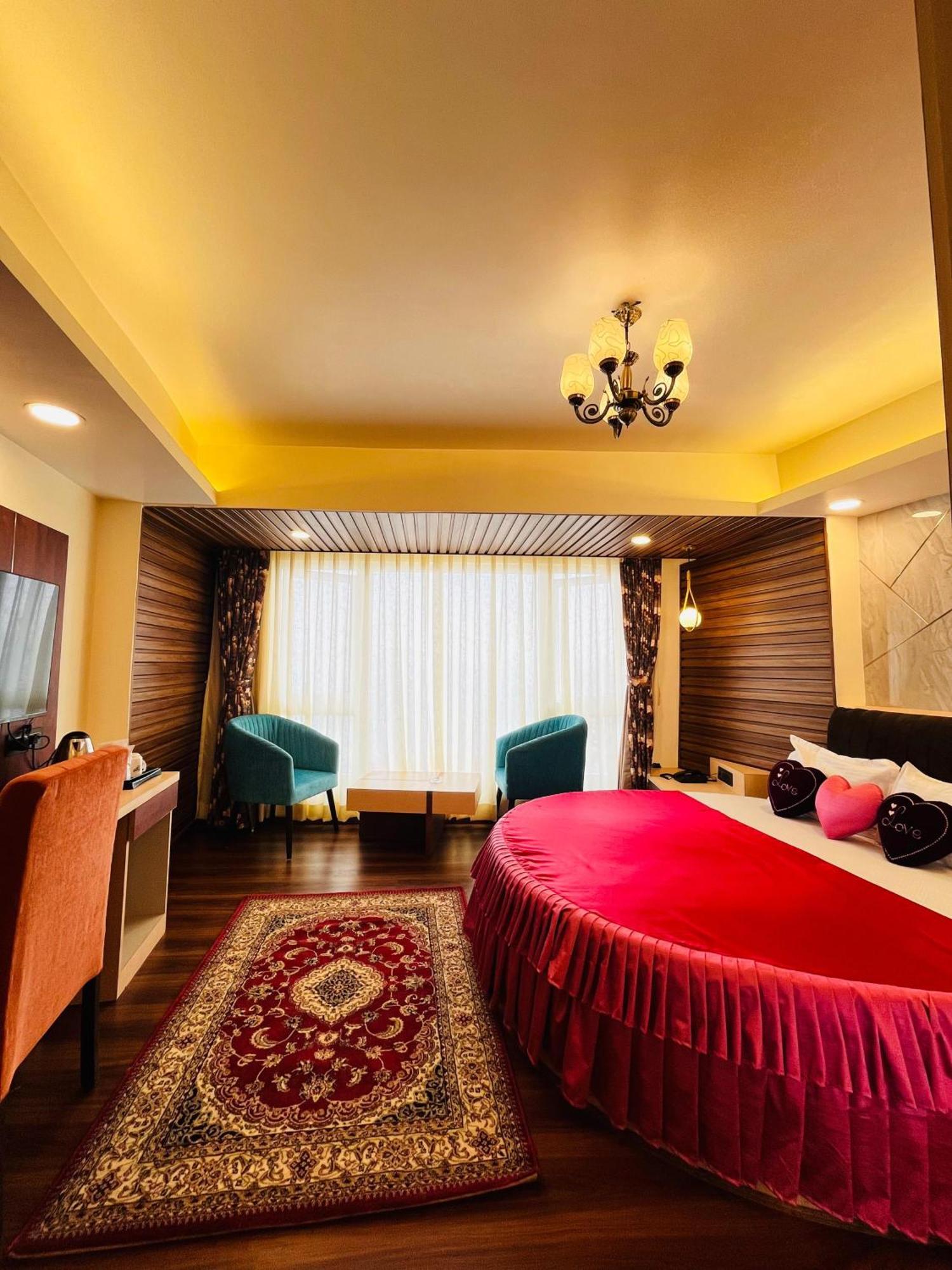 Hotel Broadway Boutique Mall Road Darjeeling - A Luxury Collection - Best Seller מראה חיצוני תמונה