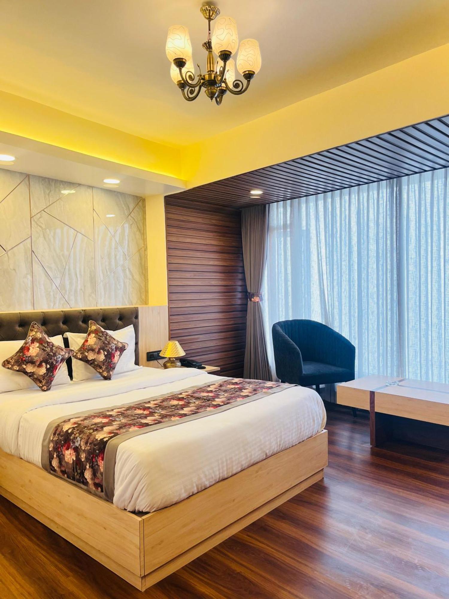 Hotel Broadway Boutique Mall Road Darjeeling - A Luxury Collection - Best Seller מראה חיצוני תמונה